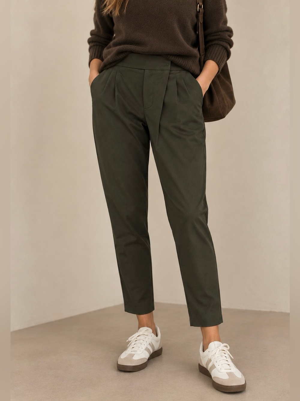 Zara Pleated Tailored Tapered Pants - Size XS